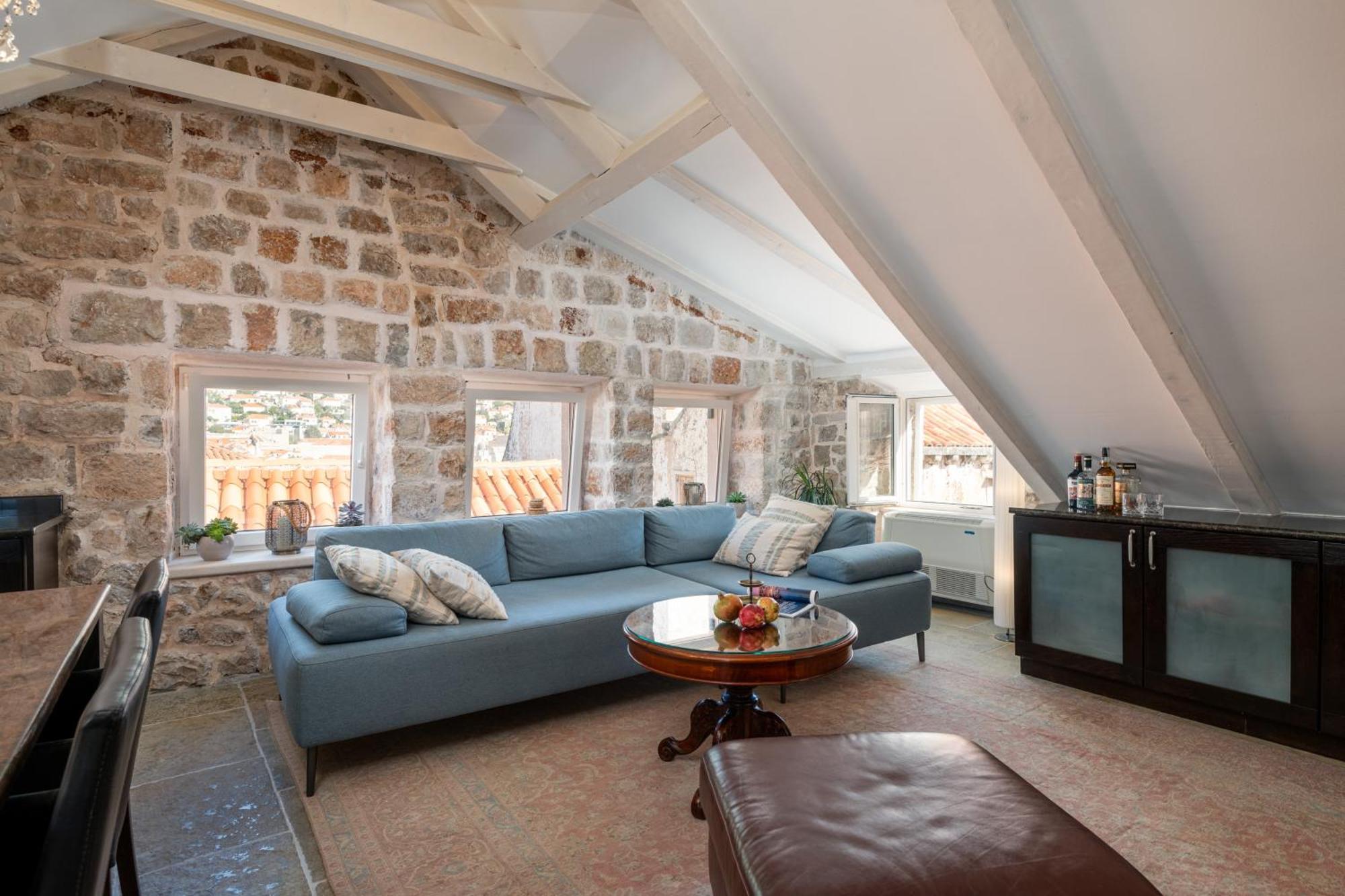 Villa Mirabilis, Stunning Superior Villa, Old Town